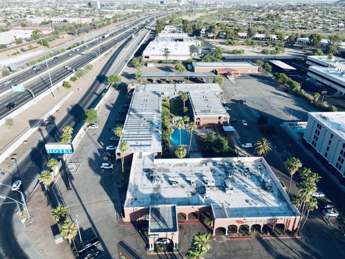 Glh Hotel Tucson Exterior photo